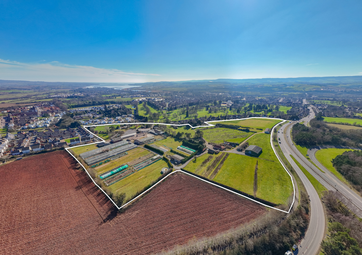 Aerial photograph showing approximate site boundary